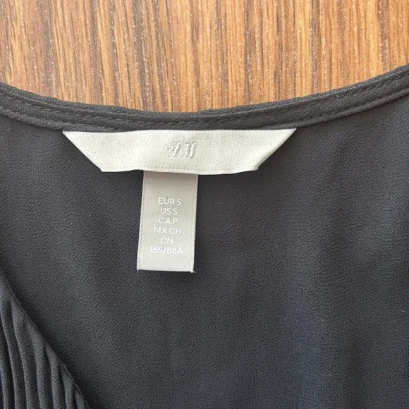 H&M BLACK MINI DRESS - Picture 5 of 5